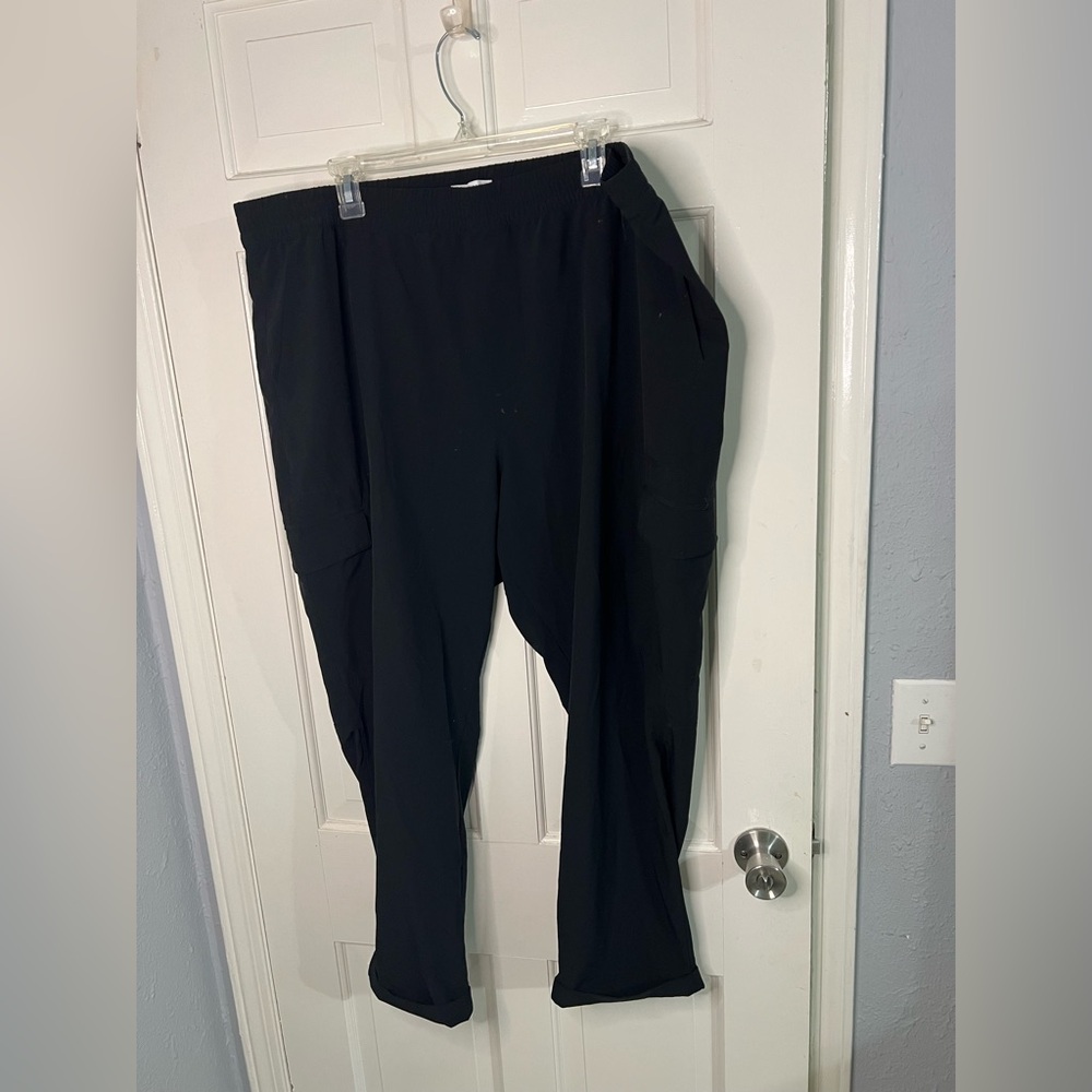 Banana Republic Black Cargo Pants